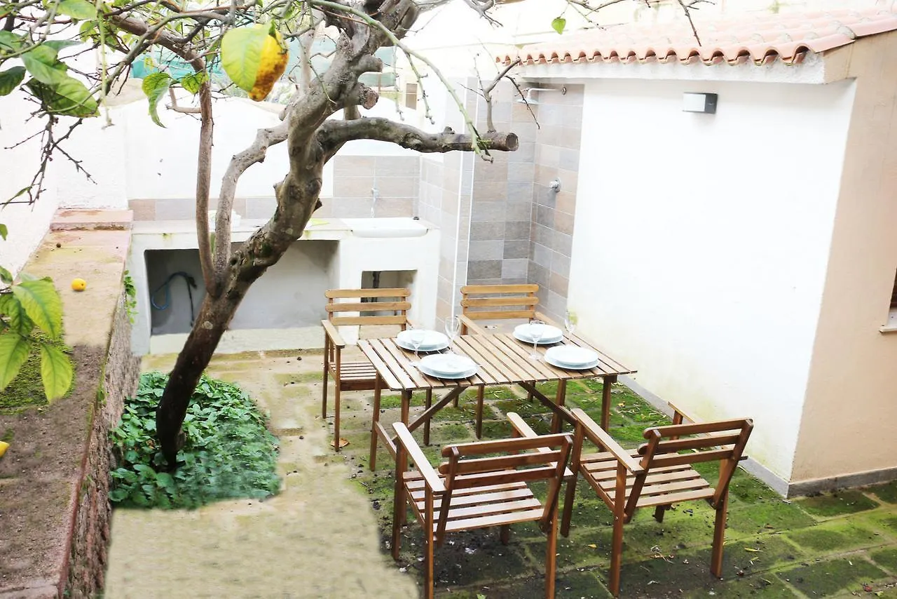 Apartamento Garden House Santa Teresa Gallura 0*,  Italia