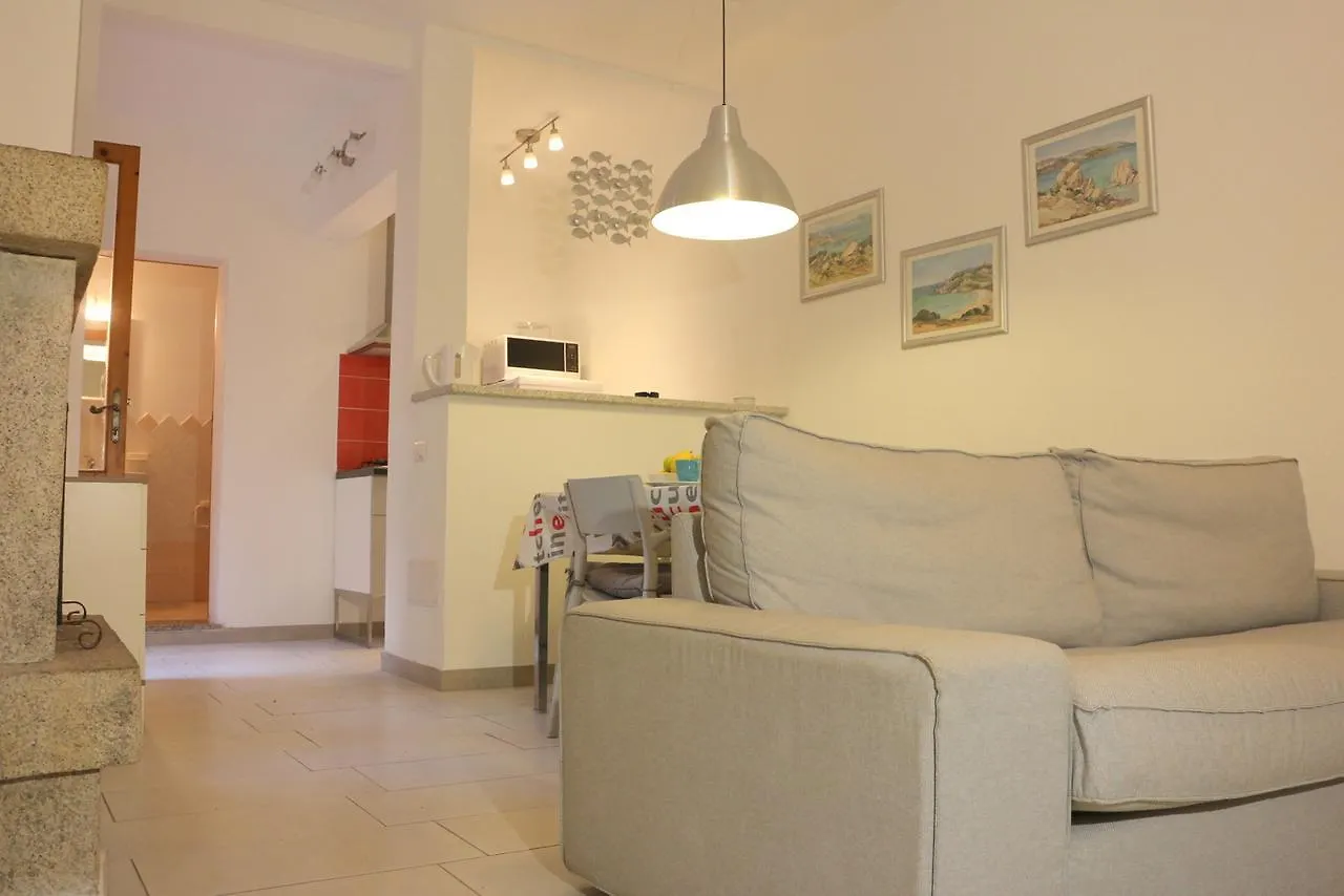 Apartamento Garden House Santa Teresa Gallura