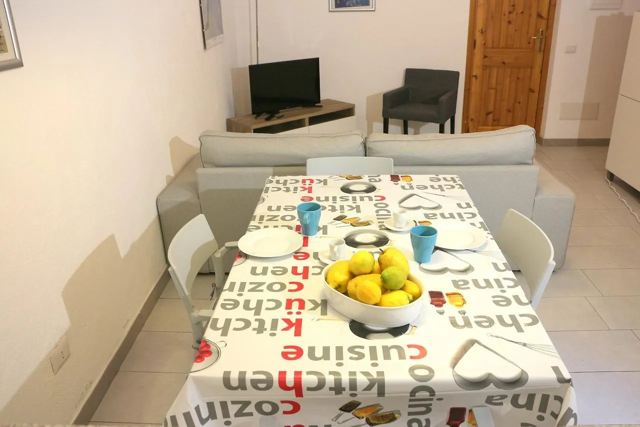 Apartamento Garden House Santa Teresa Gallura